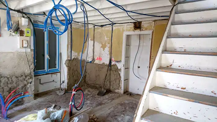 Pièce 2 AVANT travaux
