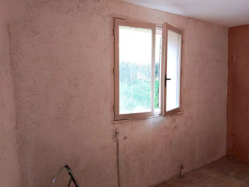 rénovation d'un mur en chaux chanvre